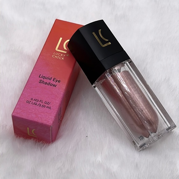 4/$25 Lucky Chick Liquid Eye Shadow in Rose Quartz - Picture 1 of 4